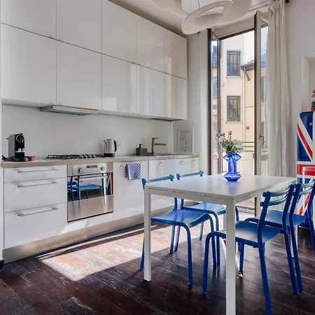Just Urban - Spacious And Elegant Flat Corso Xxii Marzo * Milan