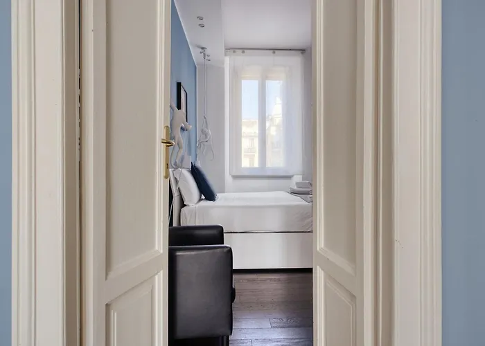 Just Urban Stays - Elegant 2Br Apartment 25 Min From Duomo - M4 Dateo 아파트 밀라노